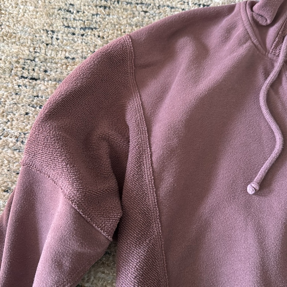 Abercrombie Cropped Mauve Hoodie Size Medium - Picture 3 of 10